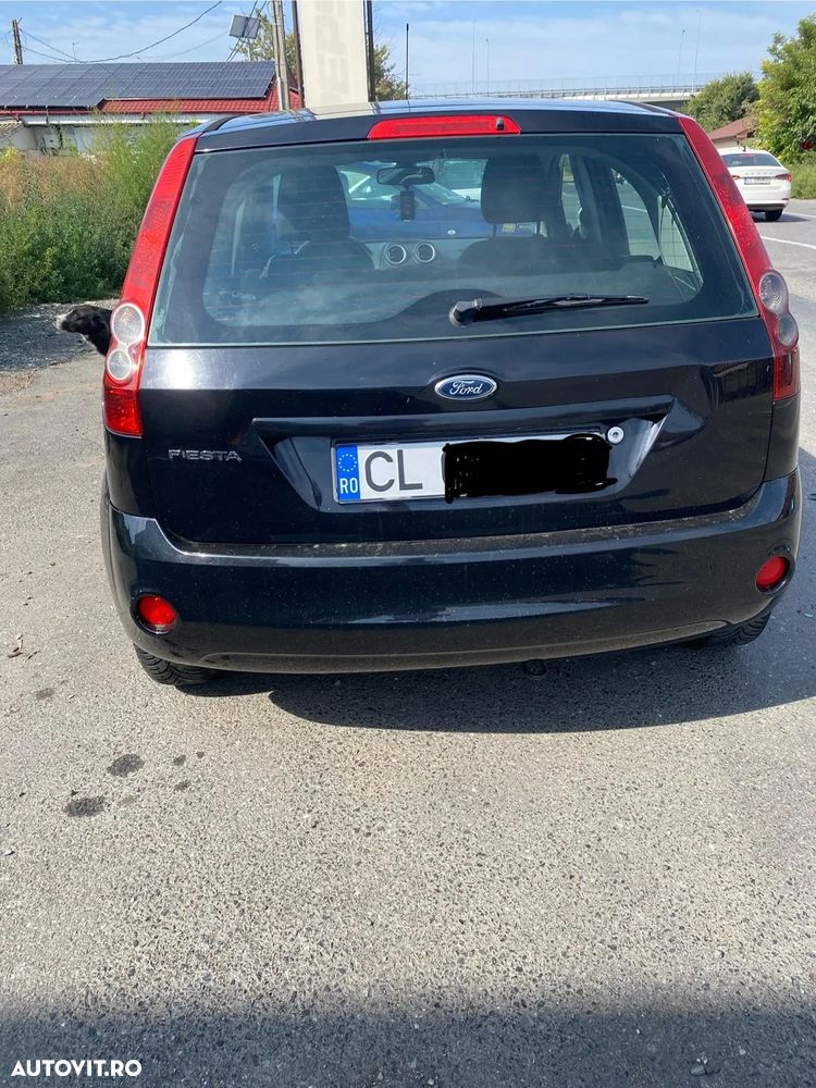 Ford Fiesta - 4
