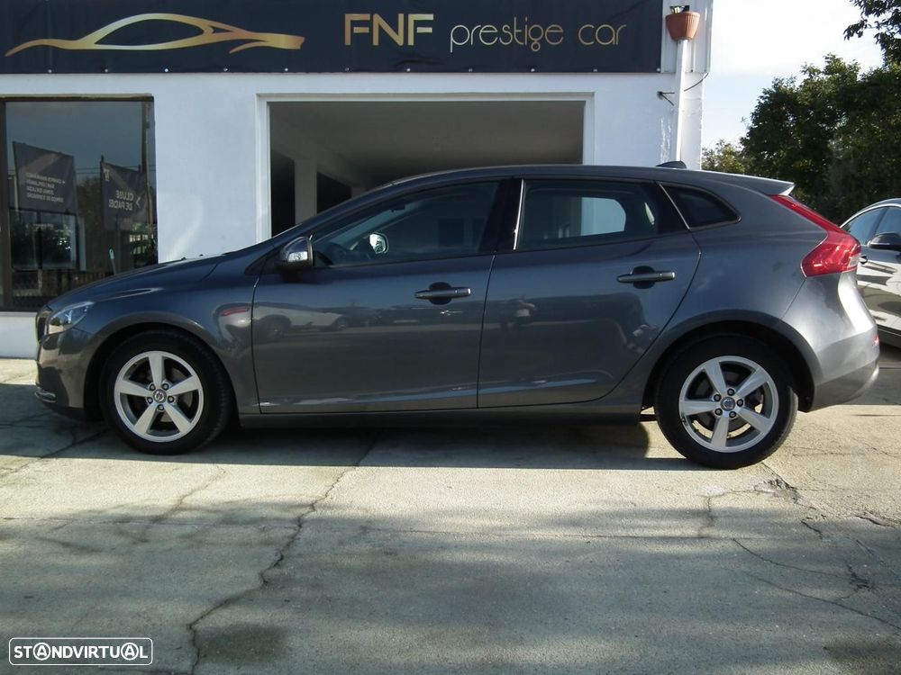 Volvo V40 1.6 D2 Kinetic - 5