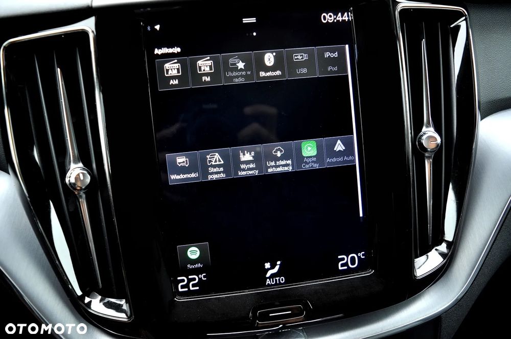 Volvo XC 60 D4 Momentum Pro - 30
