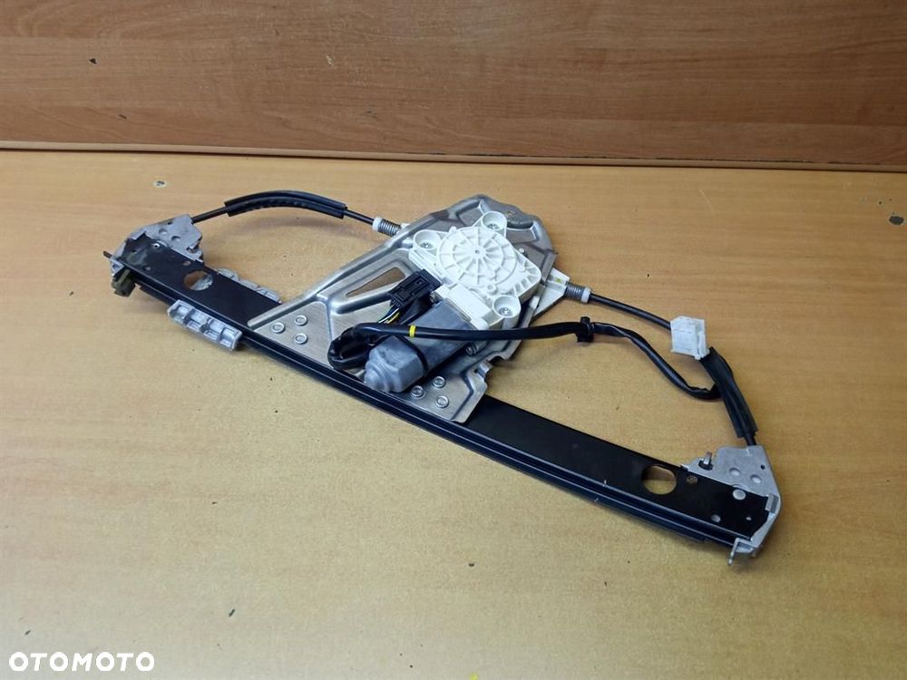 MECHANIZM SZYBY PRAWY TYŁ MERCEDES S KLASA W220 - 1