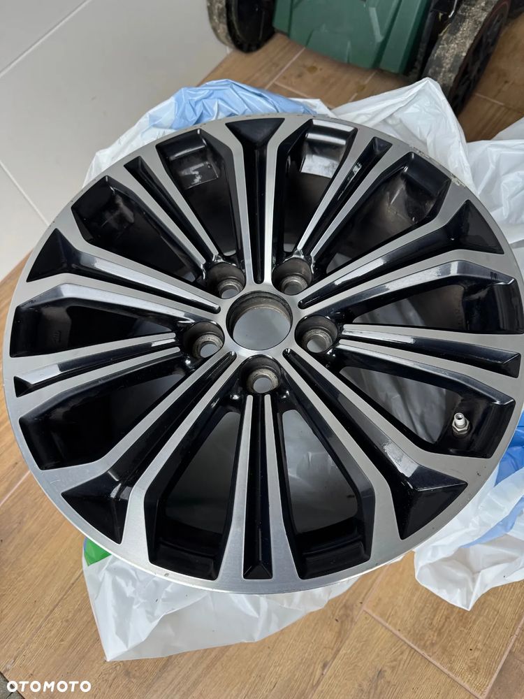 ALUFELGI 17 5x114,3 TOYOTA z czujnikiem - 4