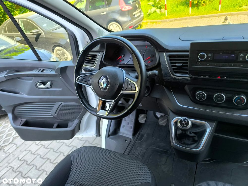Renault Trafic 2.0 dCi - 16