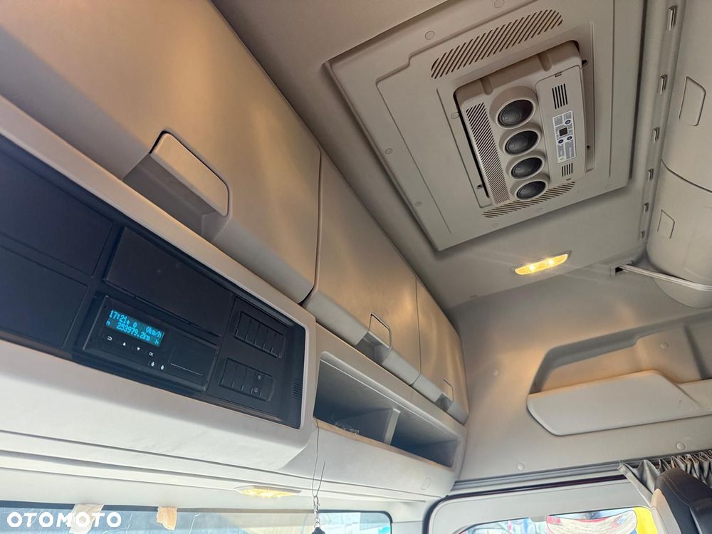 Ford F-MAX 500 LUXURY - 22