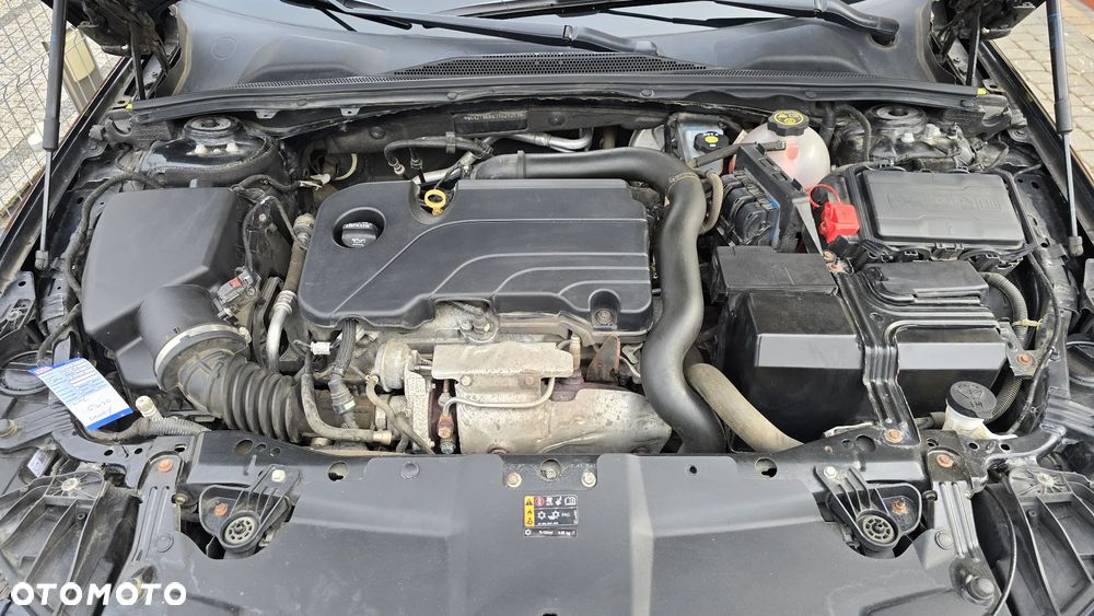 Opel Insignia 1.5 DI Turbo Exclusive - 26