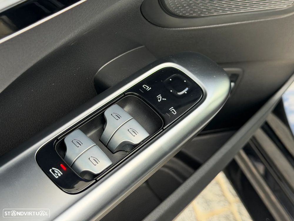 Mercedes-Benz C 300 e T 9G-TRONIC AMG Line - 36
