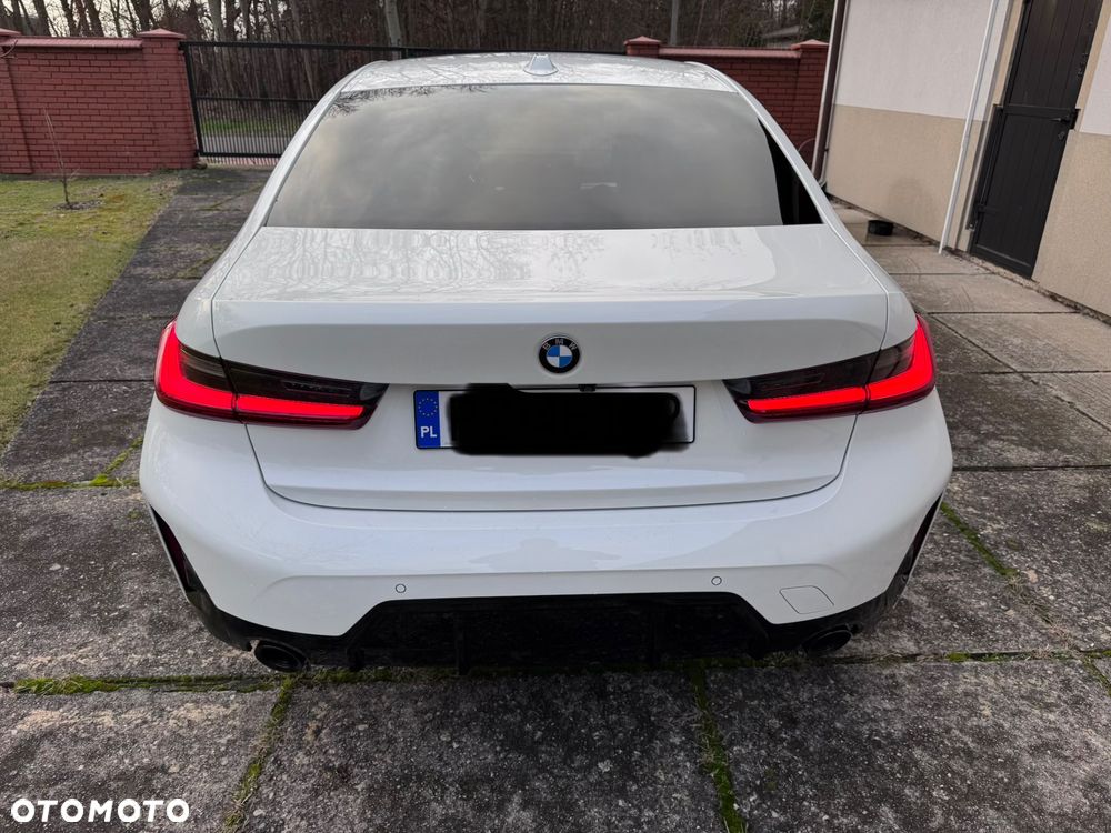 BMW Seria 3 320d xDrive mHEV M Sport - 8
