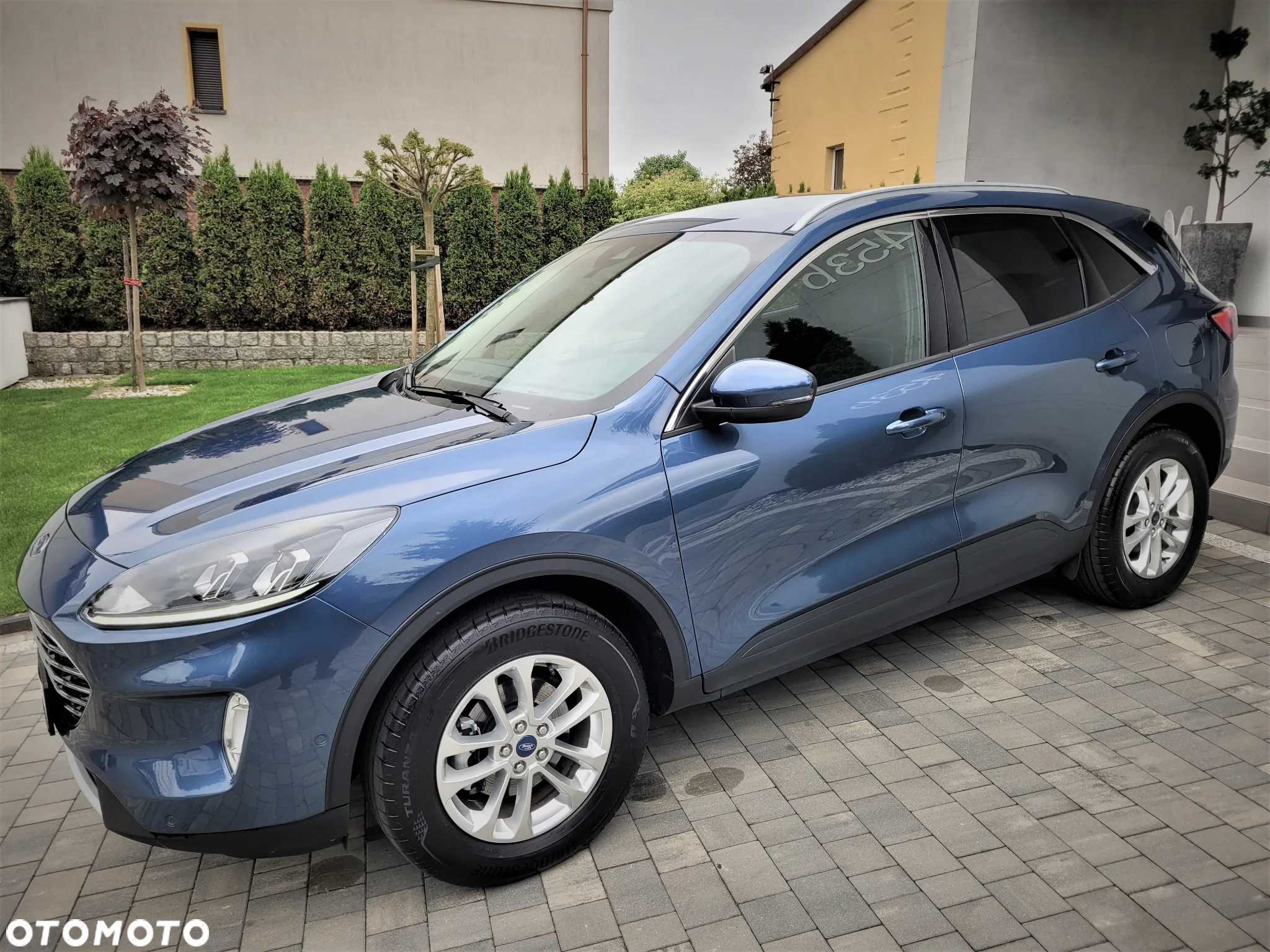 Ford Kuga 2.5 Duratec FHEV 4x4 GRAPHITE TECH EDITION - 18