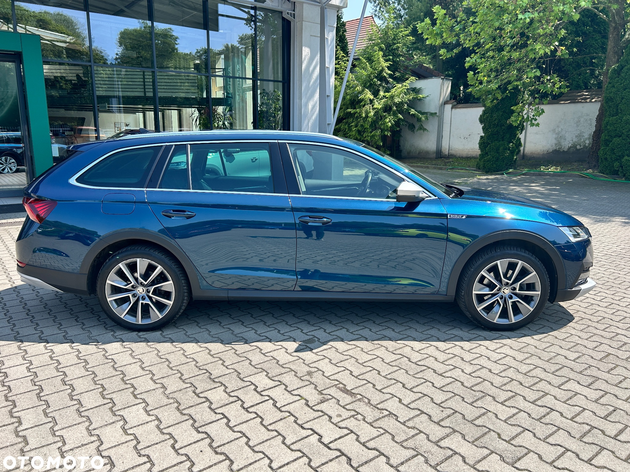 Skoda Octavia 2.0 TSI 4x4 Scout DSG - 2
