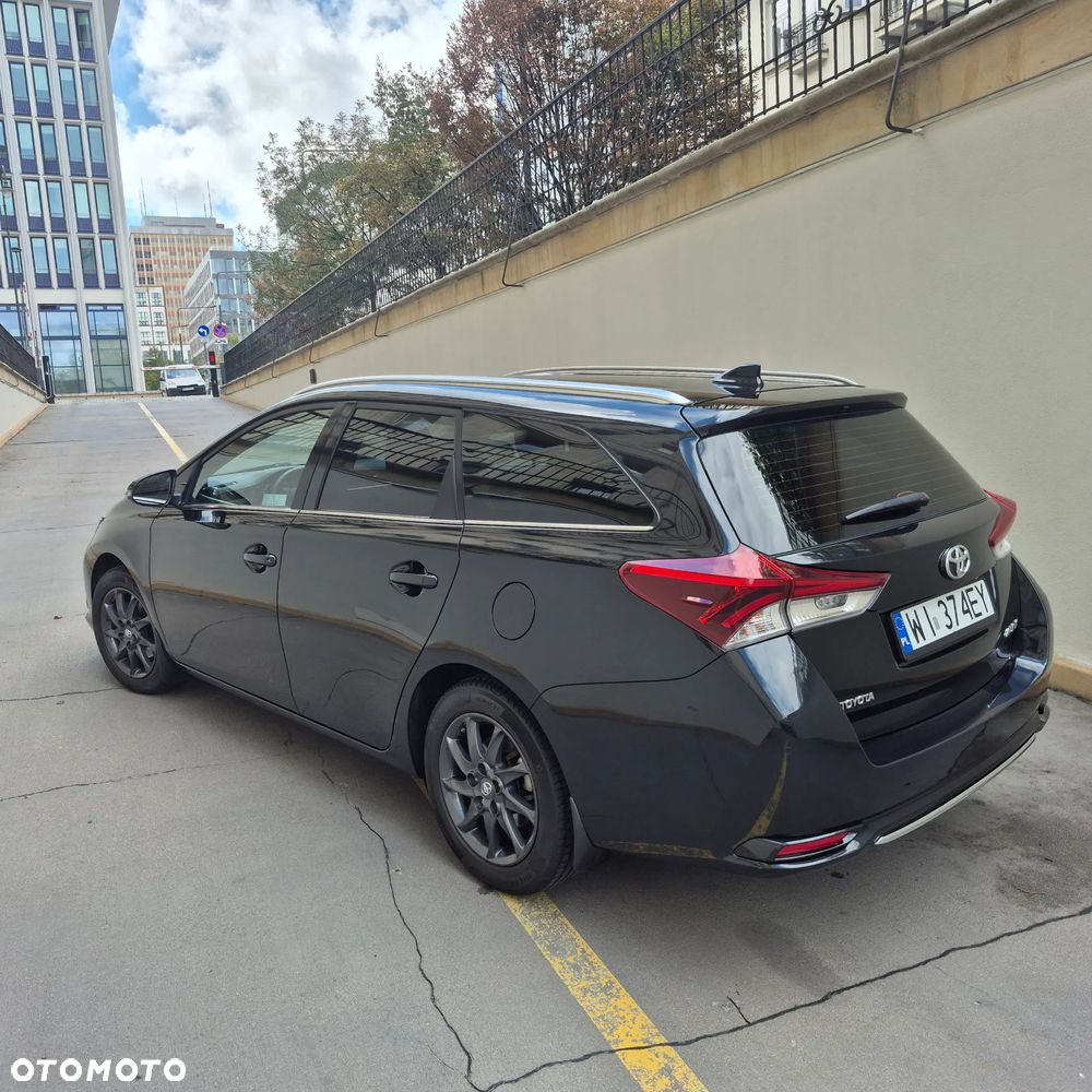 Toyota Auris 1.6 Comfort - 3
