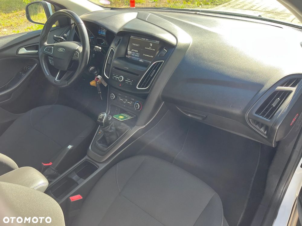 Ford Focus 1.0 EcoBoost SYNC Edition ASS - 20