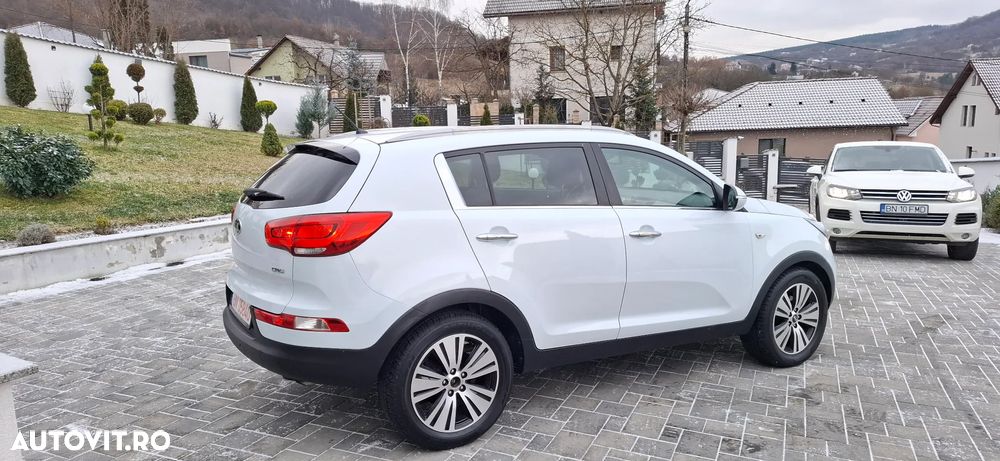 Kia Sportage 2,0 CRDI AWD Dream-Team Edition - 19