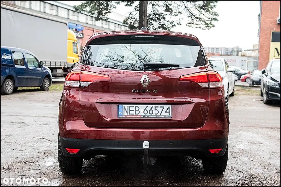 Renault Scenic - 9
