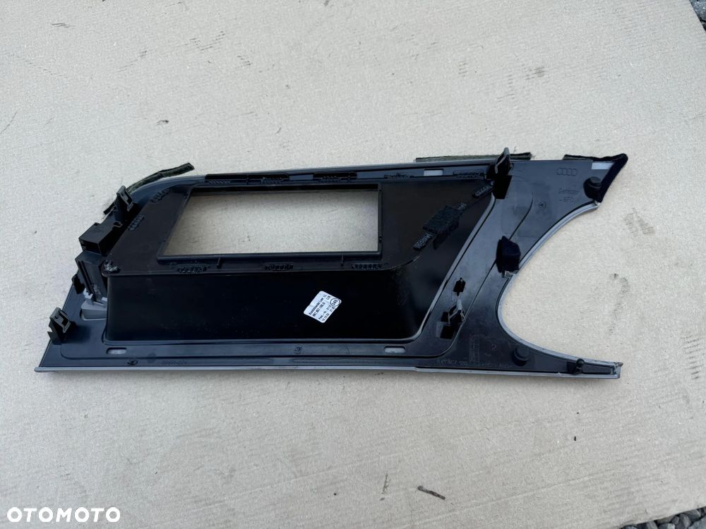 Obudowa ramka wyświetlacza Audi A4 B8 8K1857186G OE - 3