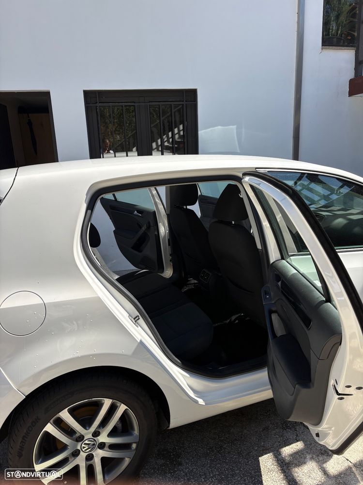 VW Golf 1.6 TDi Confortline - 2