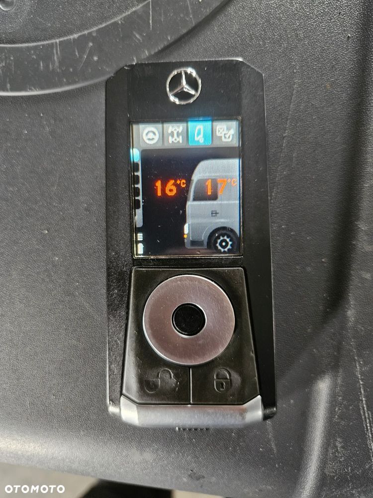 Mercedes-Benz Antos - 25