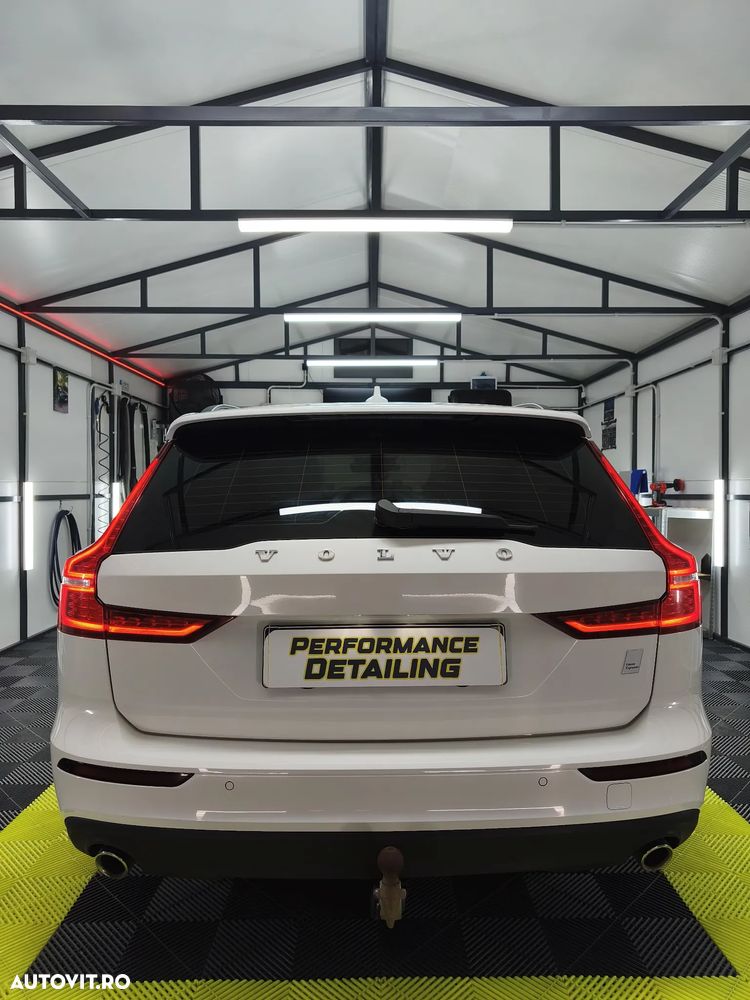 Volvo V60 D4 Geartronic Momentum Pro - 2