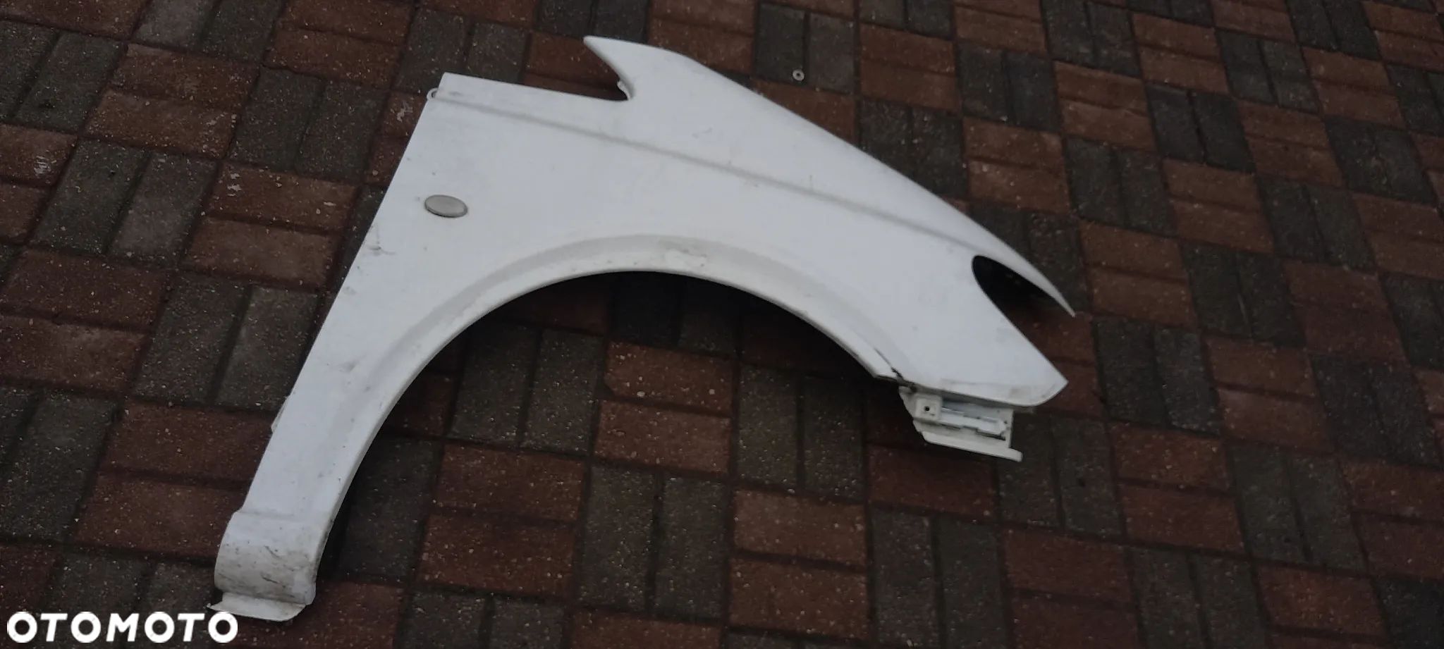 Błotnik przód przedni prawy Mercedes Vito 639 - 1