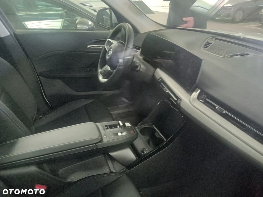 BMW X1 sDrive18d sport - 6