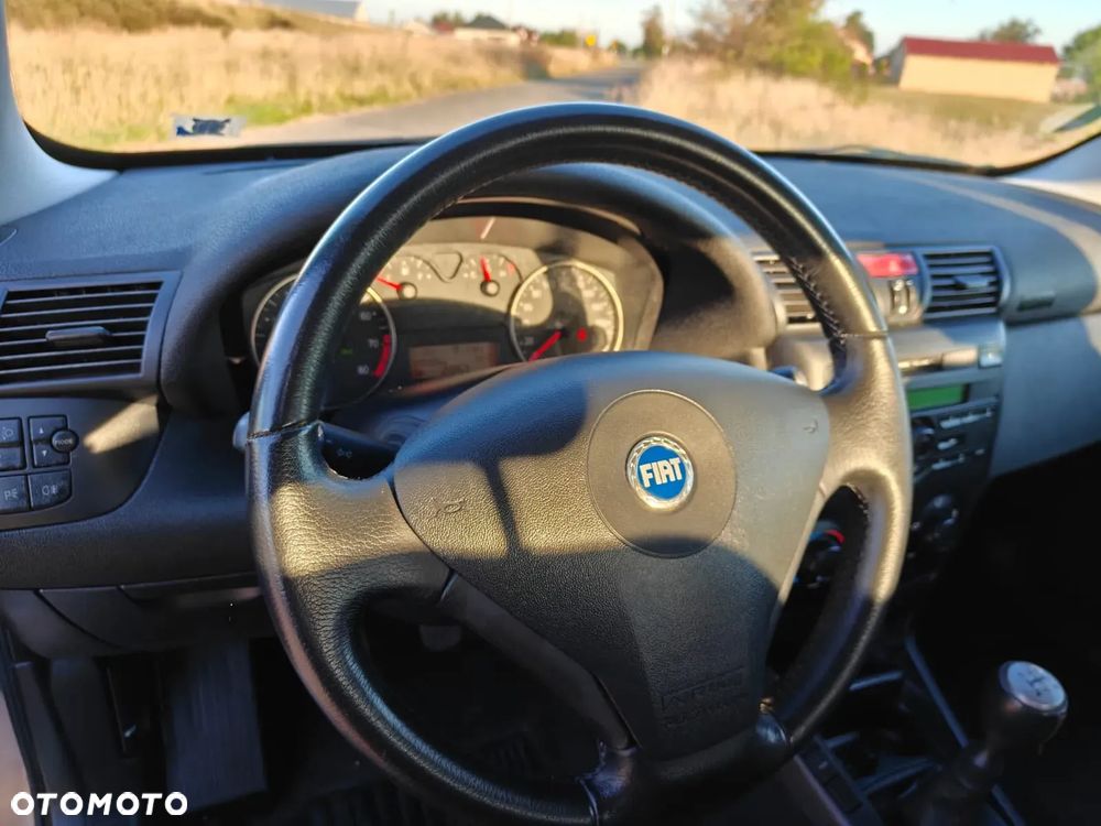 Fiat Stilo 1.6 16V Active - 17