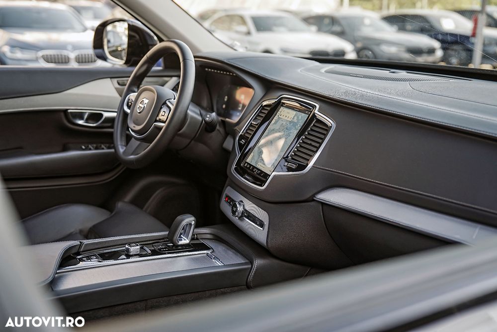 Volvo XC 90 T8 AWD Recharge Ultimate Dark - 10