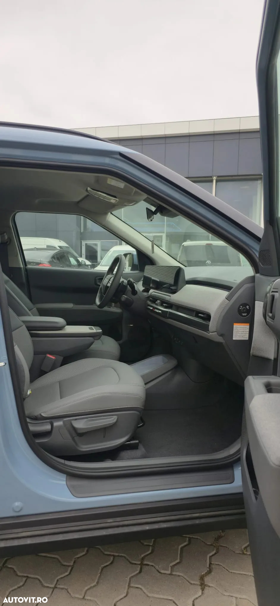 Kia EV3 81.4 kWh 4x2 AT Earth 2 - 6