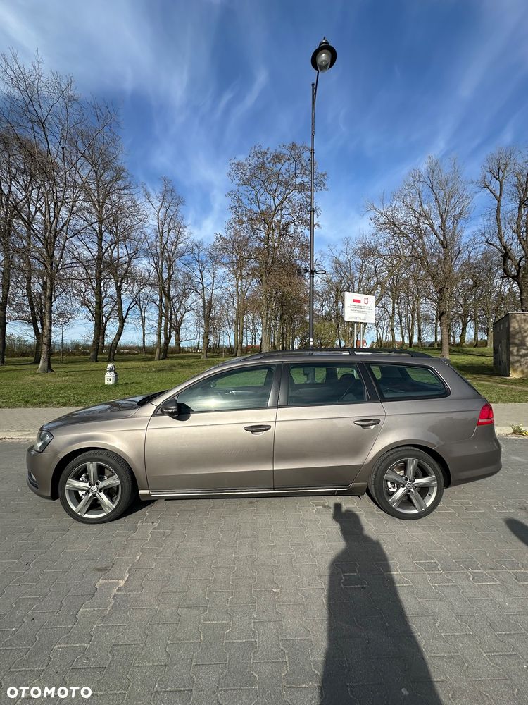 Volkswagen Passat 2.0 TDI Comfortline - 7