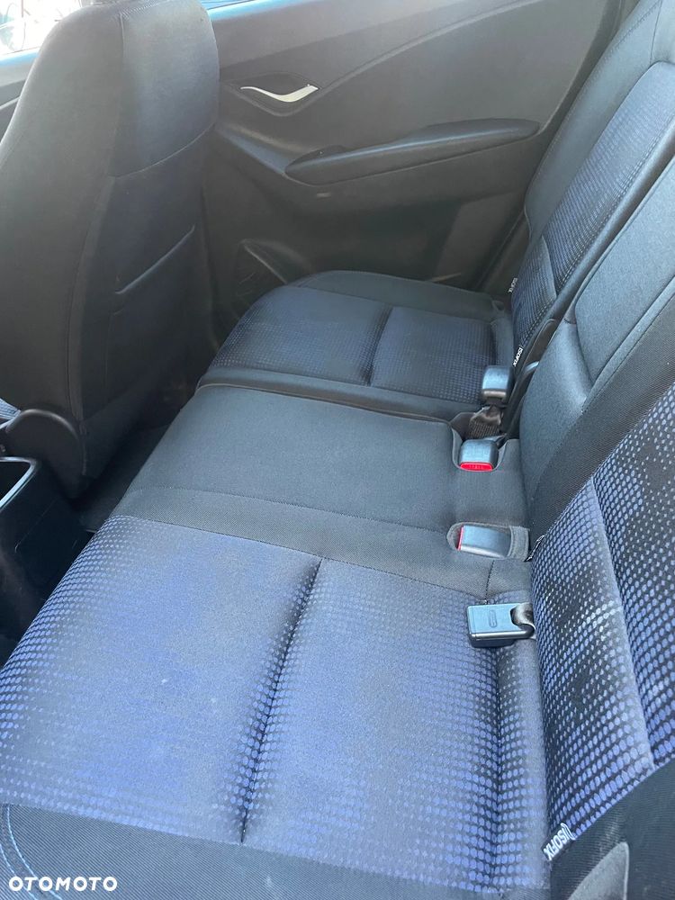 Hyundai ix20 1.4 blue - 14