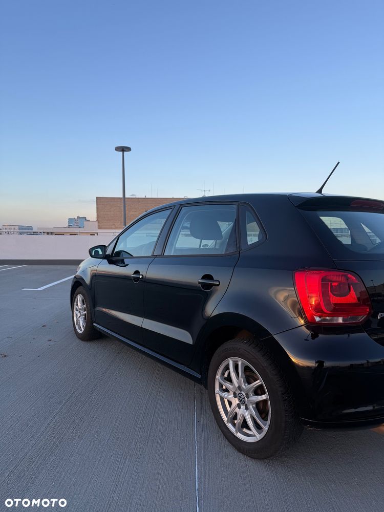 Volkswagen Polo 2011 photo 5