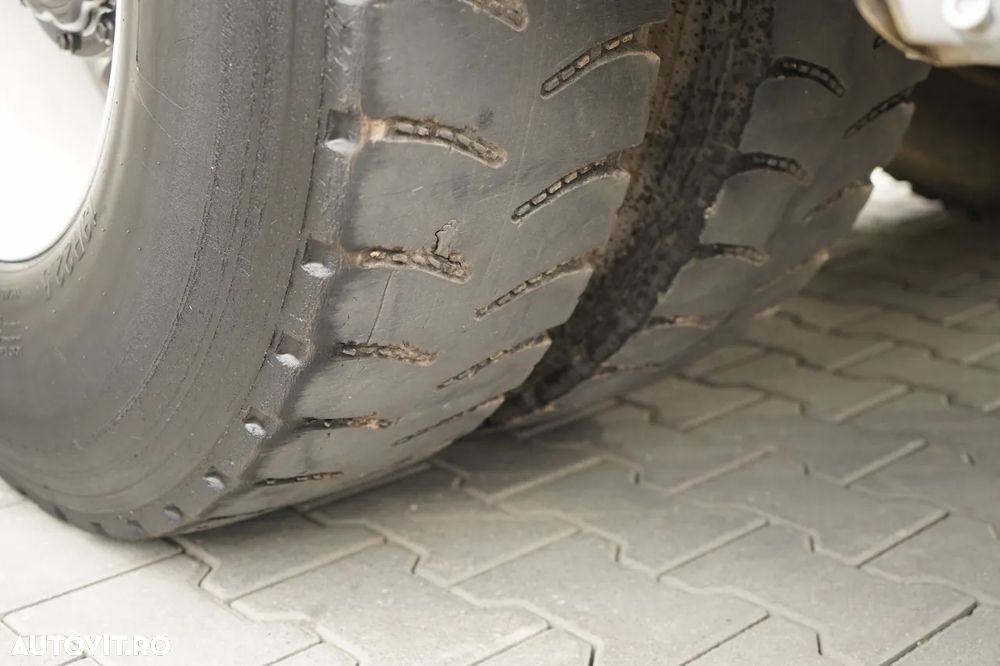 MAN TGS 32.400 / 8x4 / BETONIERĂ LIEBHERR / BETONIERĂ 9 M3 / JANTE DIN ALIAJ / EURO 5 - 22