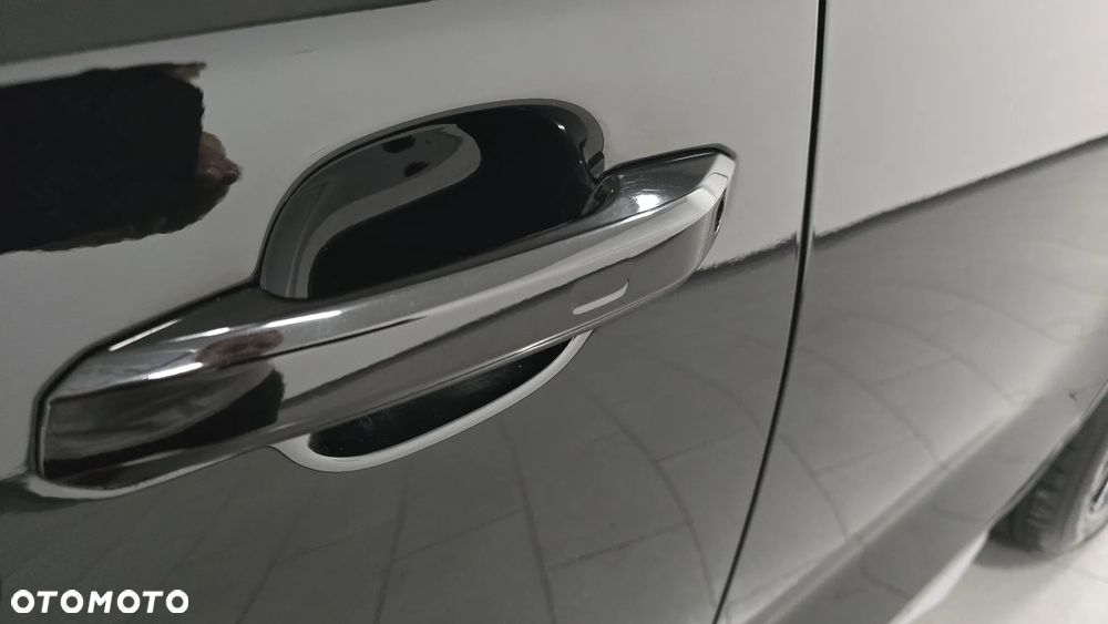 Audi Q5 TDI quattro 150 kW S tronic edition one mythosschwarz - 13