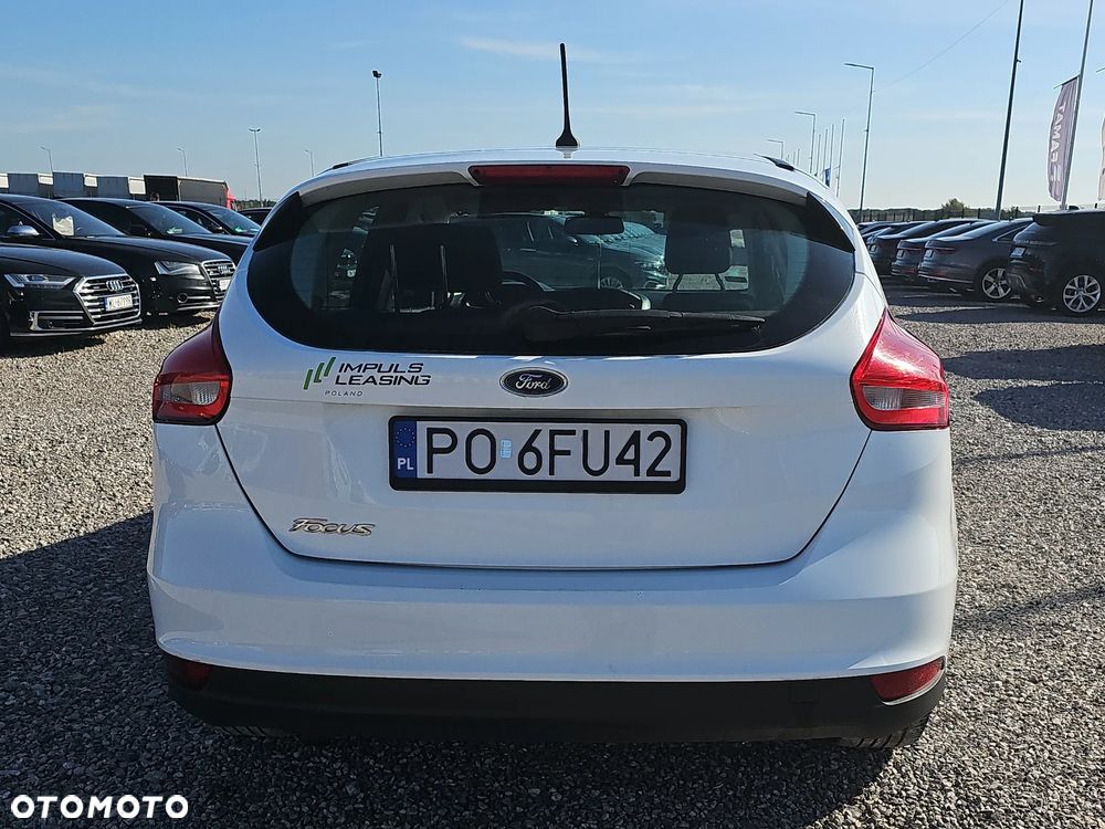 Ford Focus 1.5 EcoBlue Trend - 6