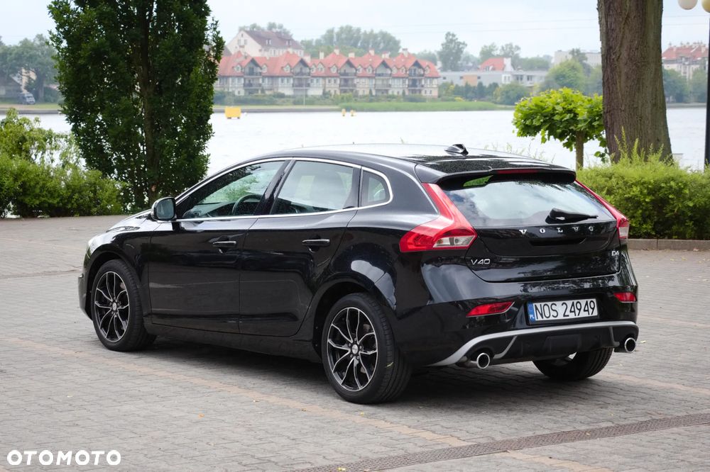 Volvo V40 D4 Drive-E R-Design Summum - 5