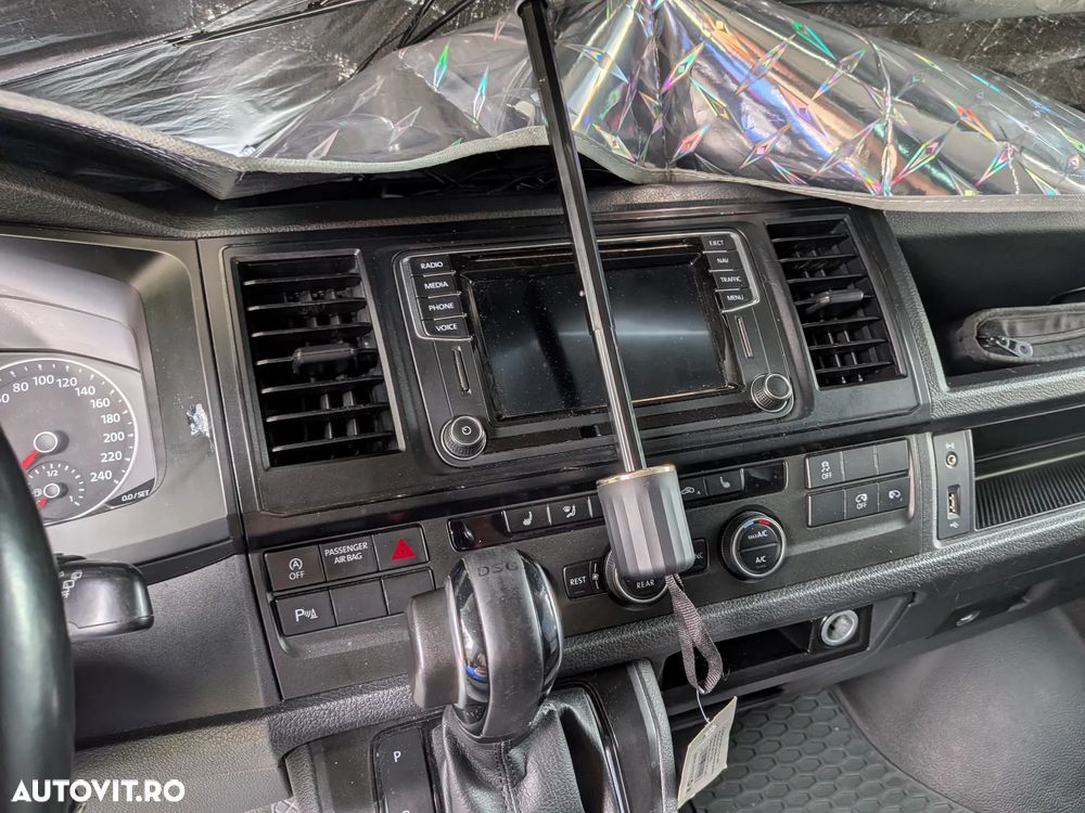 Volkswagen Caravelle KR Comfortline DSG - 7
