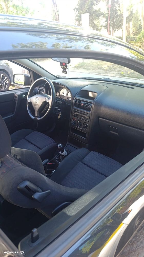 Opel Astra 1.4 Sport - 9