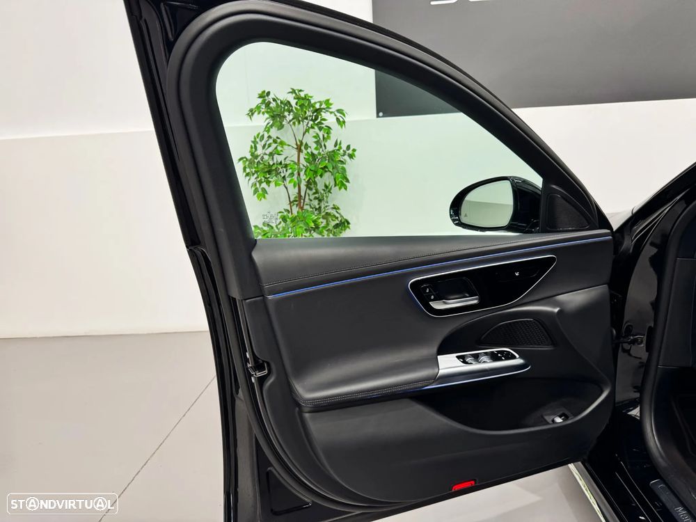 Mercedes-Benz E 300 de - 13