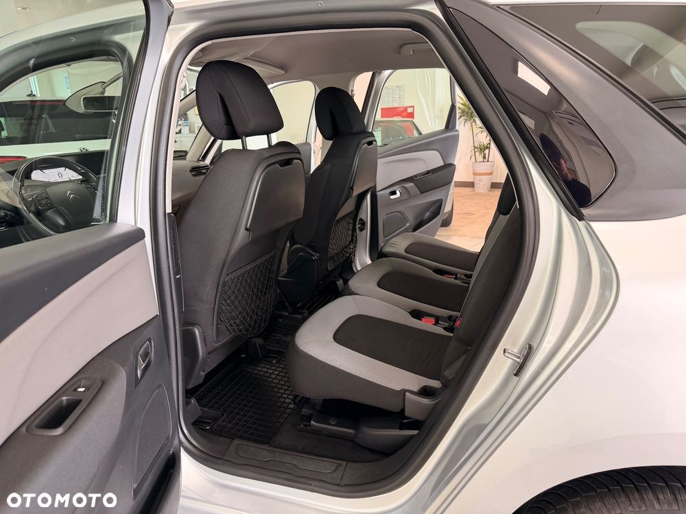 Citroën C4 Picasso - 22