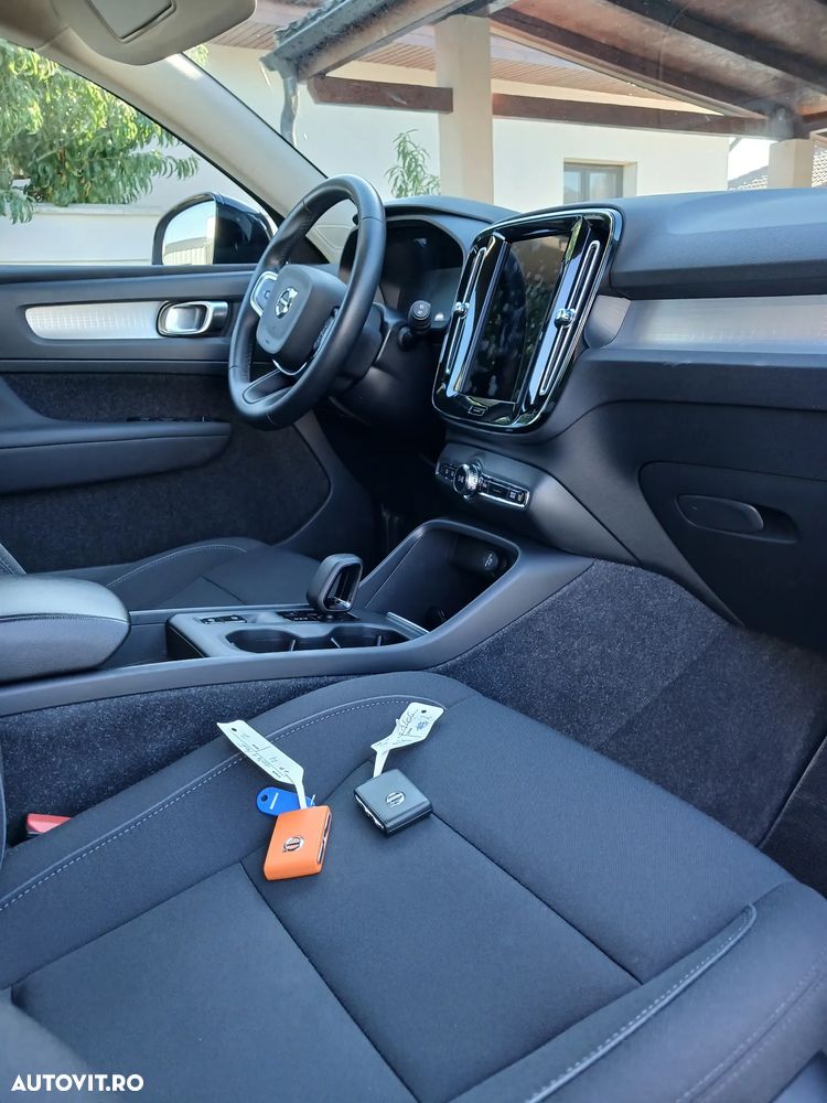 Volvo XC 40 T4 Recharge DKG Ultimate Dark - 11