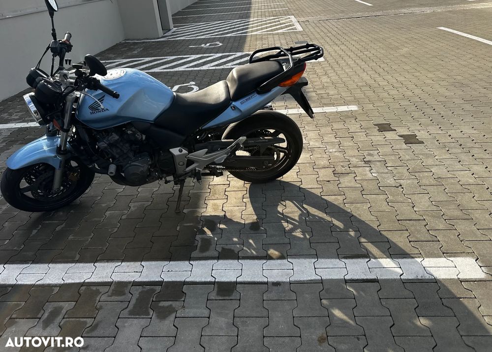 Honda CBF 600N - 8