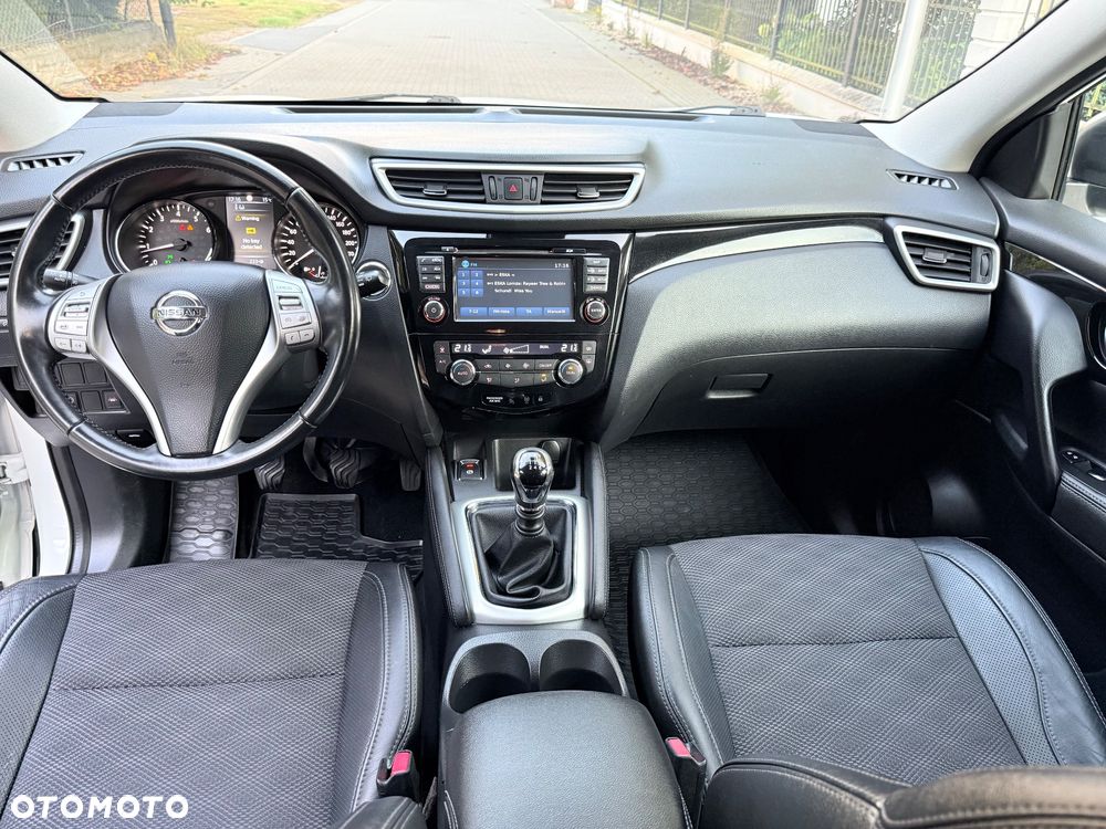 Nissan Qashqai 1.2 DIG-T Tekna - 16