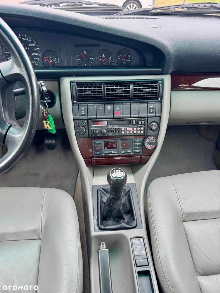 Audi 100 2.8 Quattro - 23