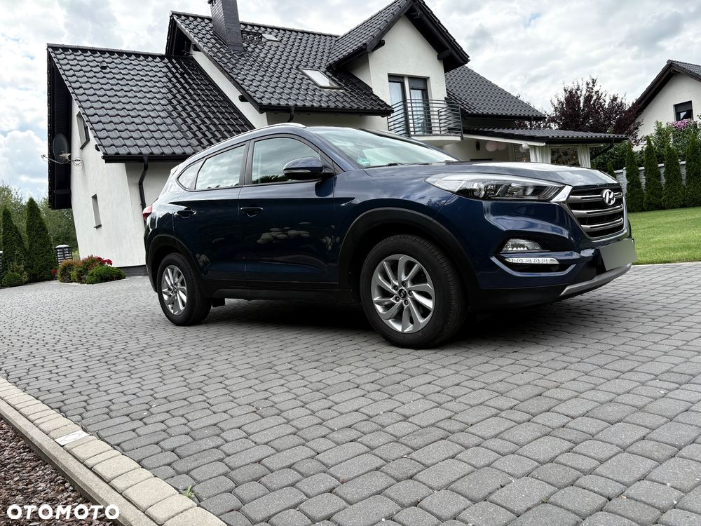 Hyundai Tucson 2.0 CRDi 4WD Automatik Advantage - 10