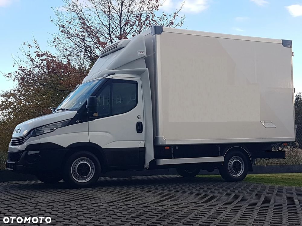 Iveco DAILY 6EP CHŁODNIA MROŹNIA IZOTERMA AGREGAT THERMO KING V-200 MAX GRZANIE 3,41x2,09x2,10 - 29