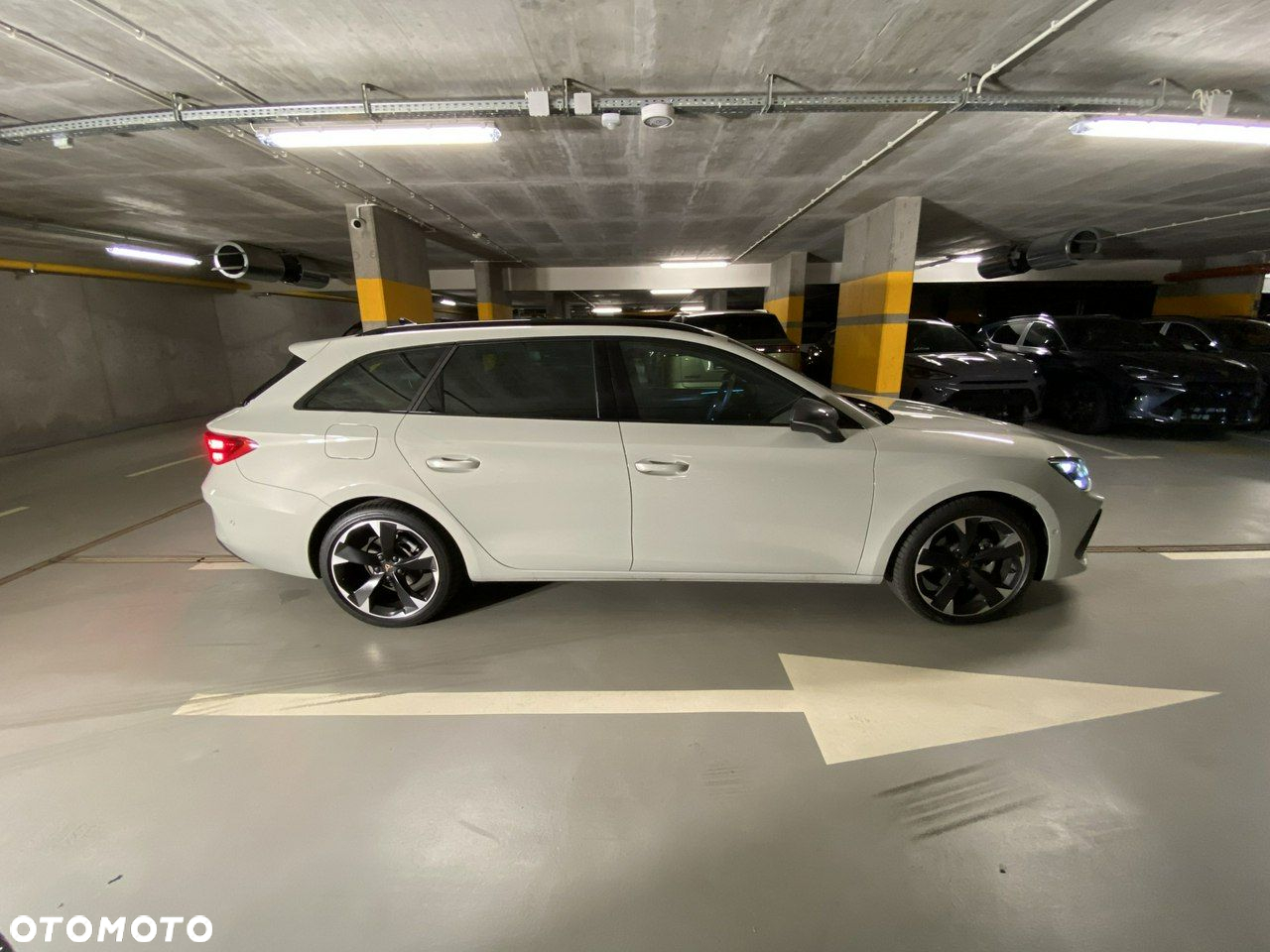 Cupra Leon Sportstourer - 8