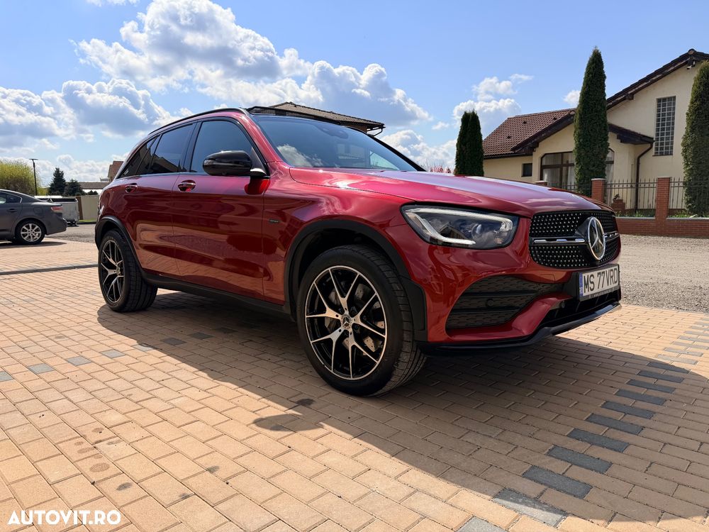 Mercedes-Benz GLC 300 e 4MATIC - 9