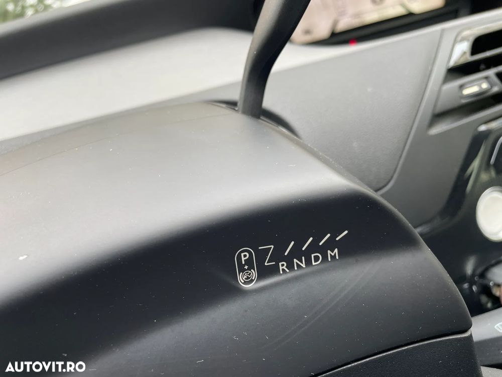 Citroën C4 Grand Picasso 2.0 e-Hdi Aut. Intensive - 21