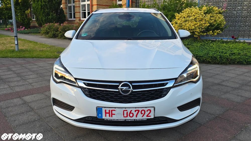 Opel Astra - 2