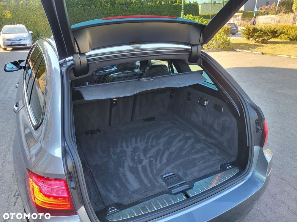 BMW Seria 5 - 24