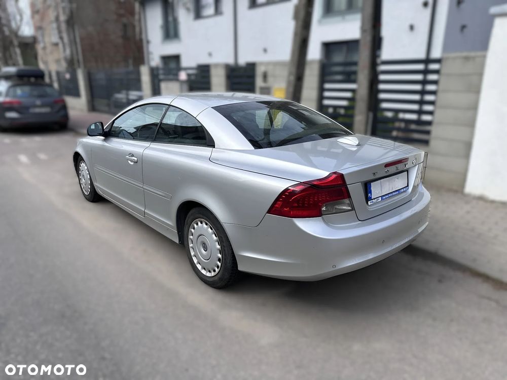 Volvo C70 - 8