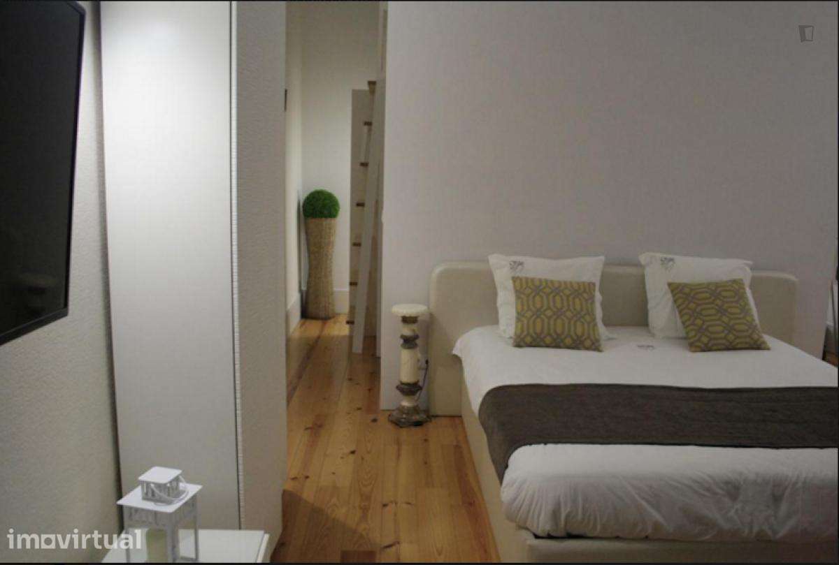 Estúdio - localizado em Miragaia Porto - Grande imagem: 2/37