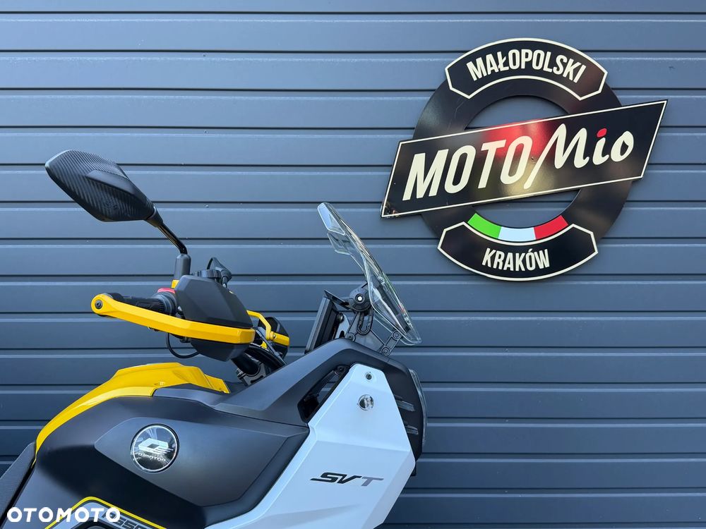 QJMOTOR SVT 650X - 4